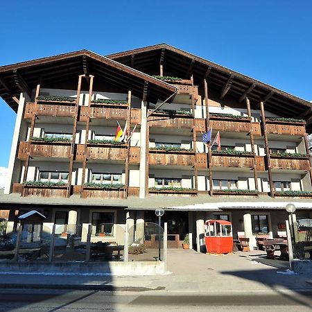 Hotel Derby Bormio Eksteriør bilde